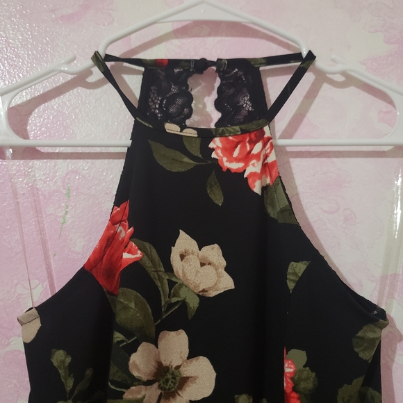 Windsor Dress - Picture 2 of 5